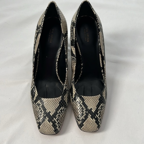 NWOB Via Spiga Snakeskin Block Heels - Picture 4 of 8